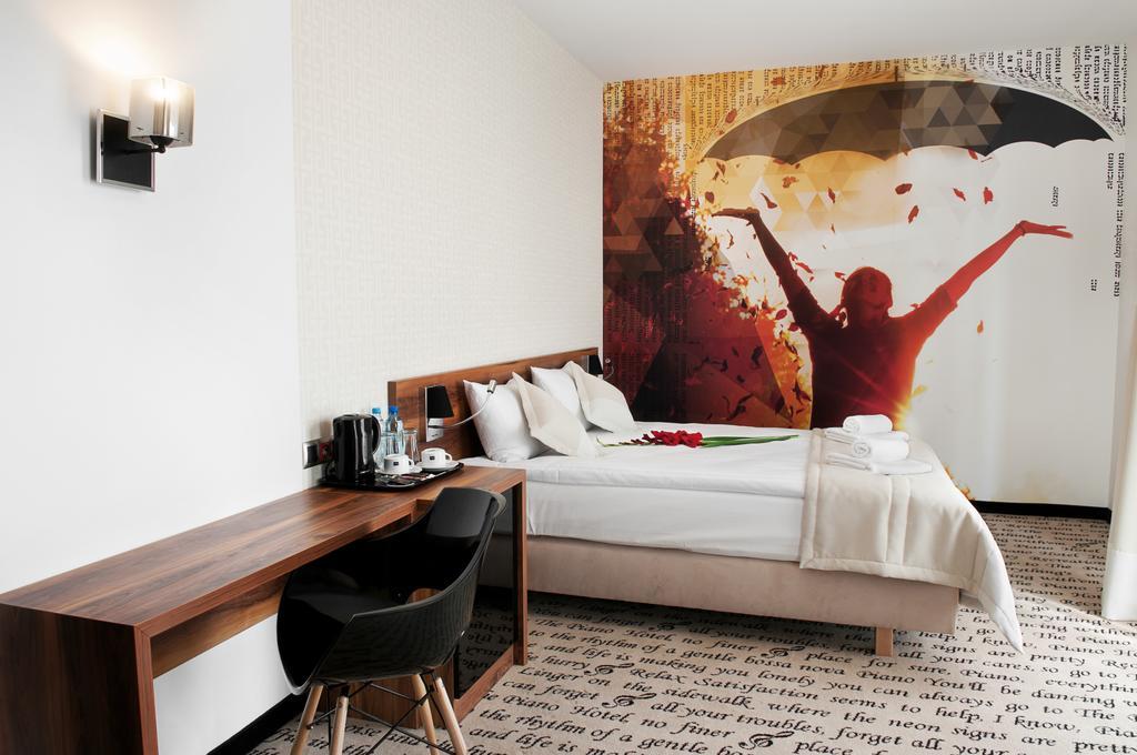 Hotel Piano Lublin Cameră foto