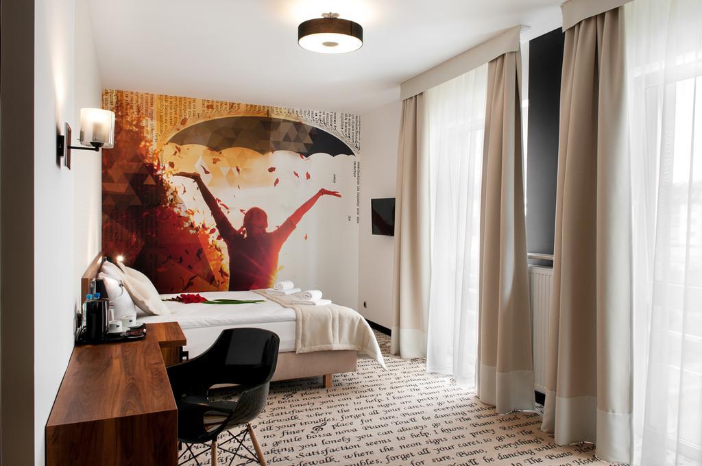 Hotel Piano Lublin Cameră foto